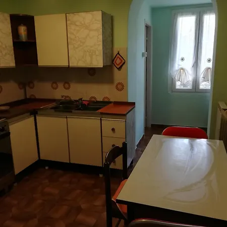 Casa Angela Специя